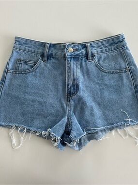 White Fox Boutique Light Wash Denim Shorts